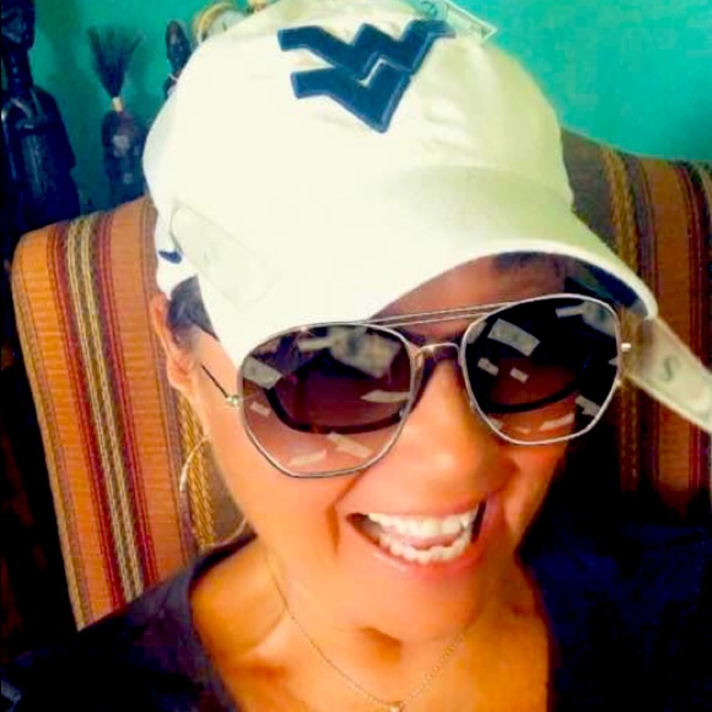 Meet your Posher, Patricia